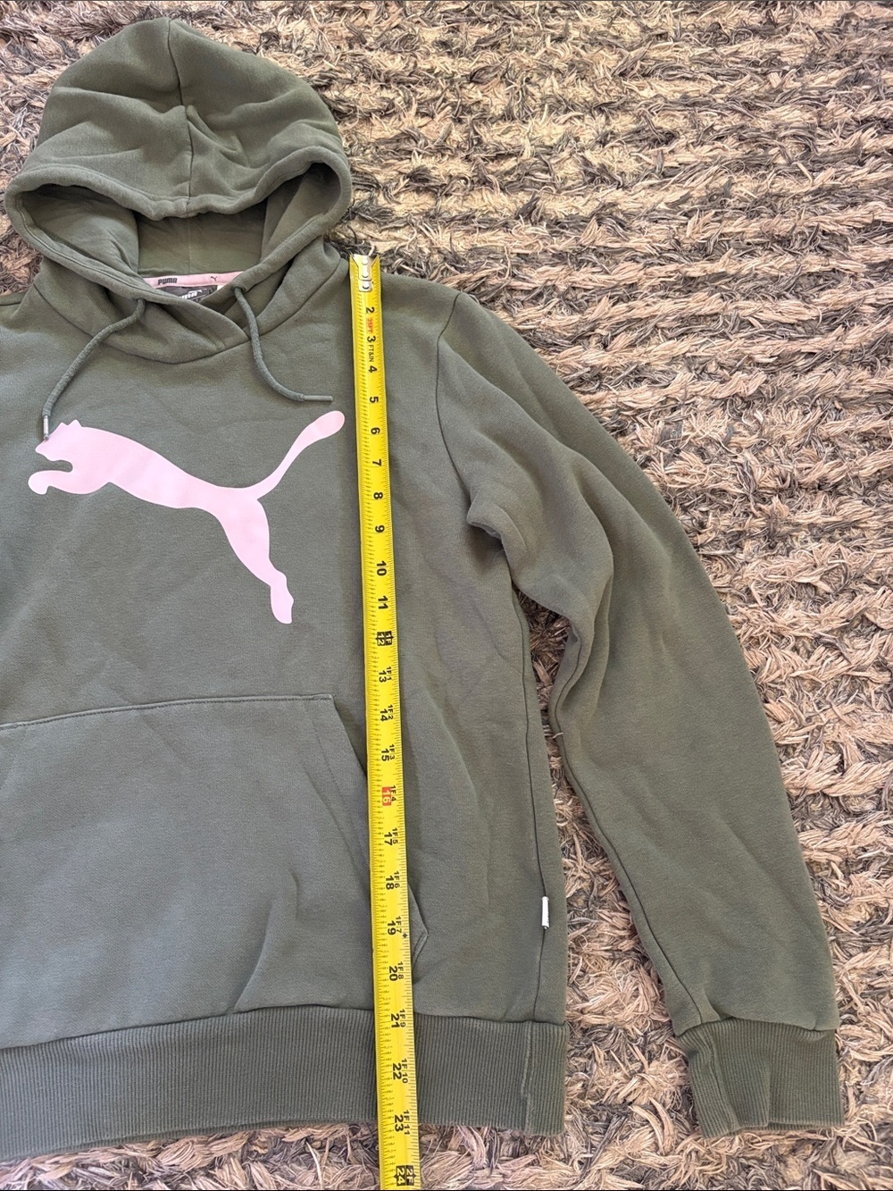 Puma Olive Green Hoodie with Light Pink Puma Logo Size M - Picture 3 of 7